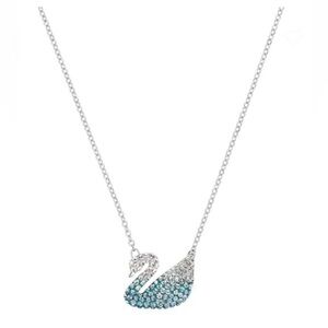 NWT Swarovski Swan Necklace